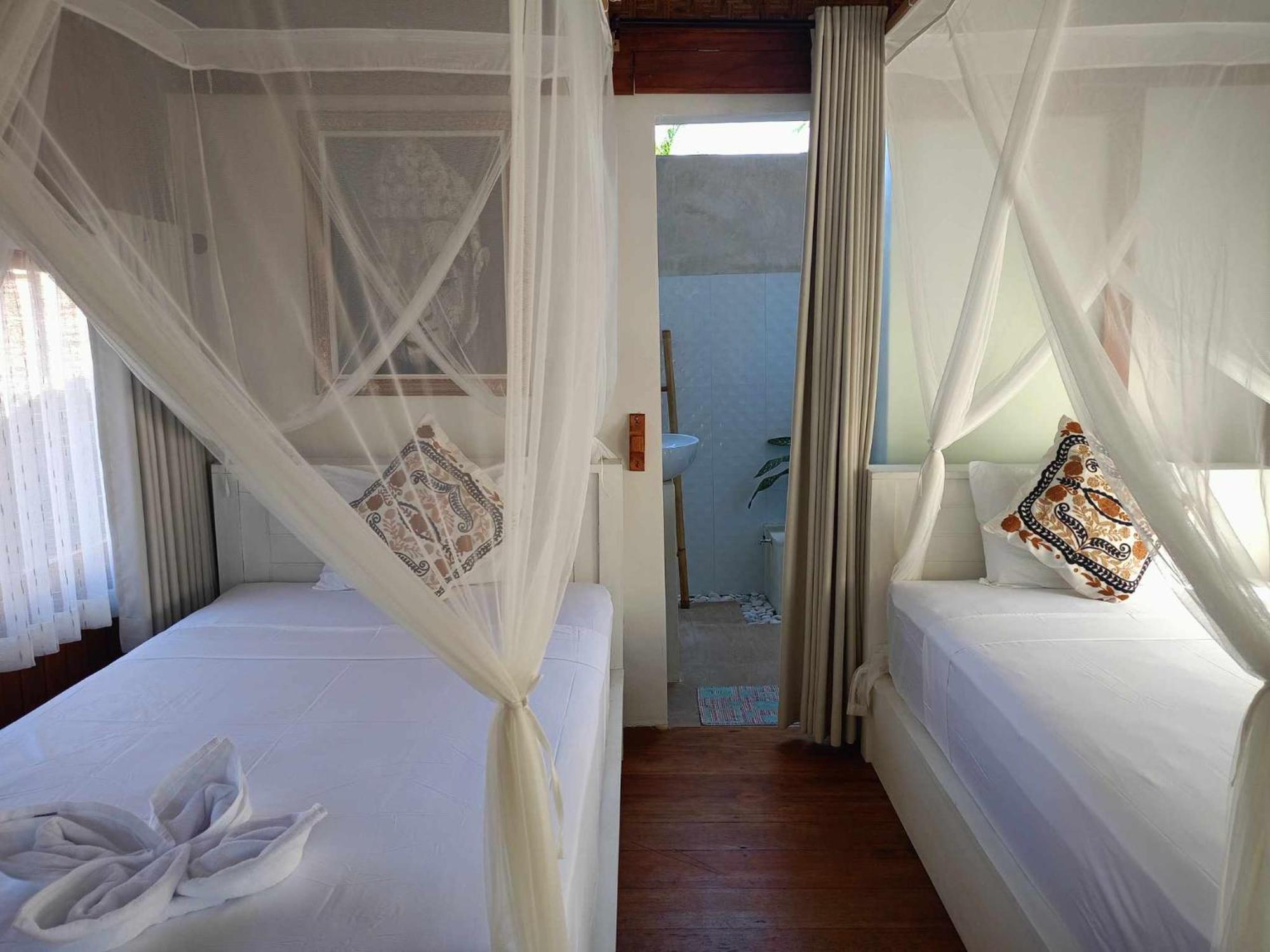 Bintang Tiga Bungalows Νησιά Γκίλι Εξωτερικό φωτογραφία