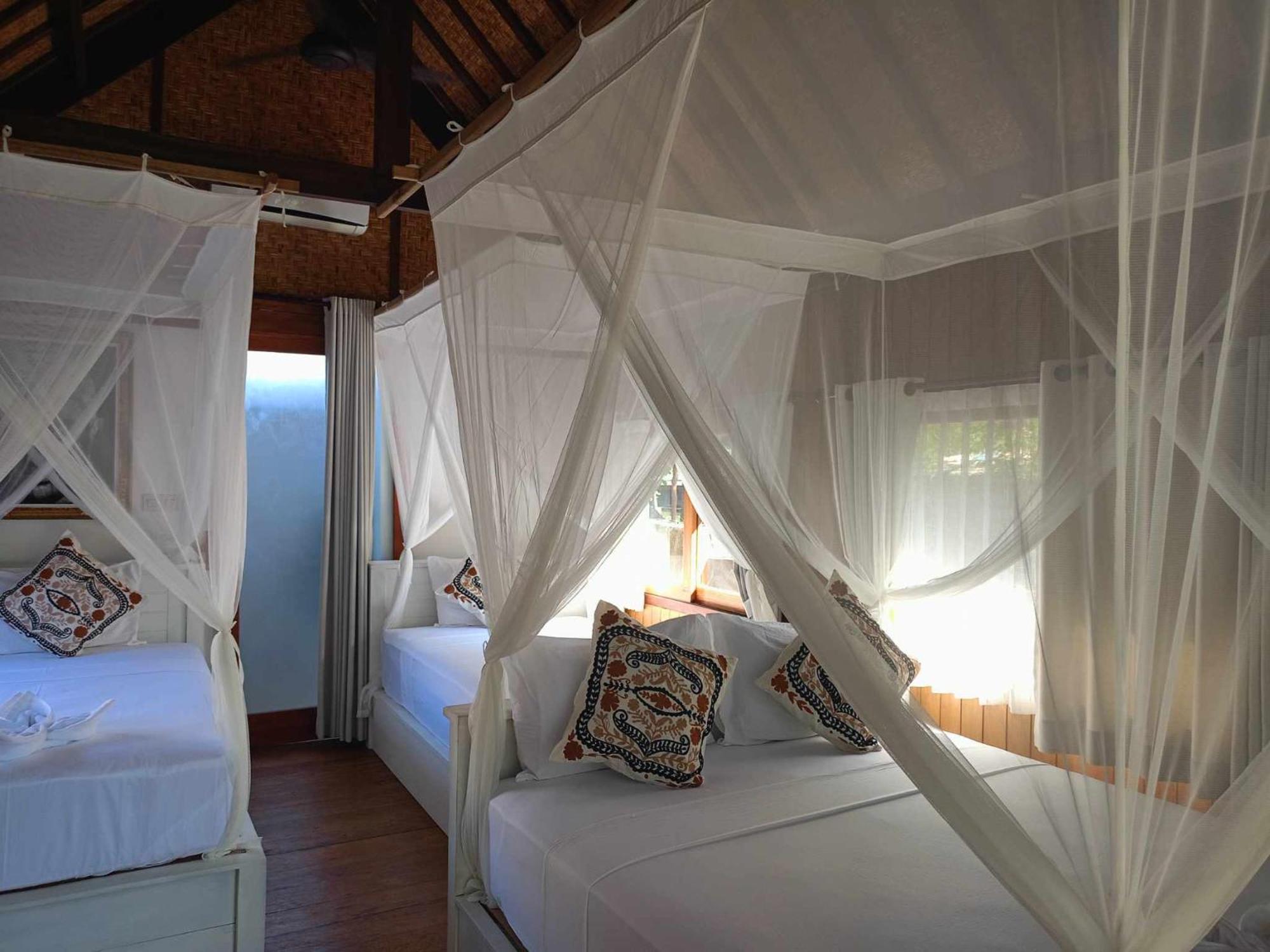 Bintang Tiga Bungalows Νησιά Γκίλι Εξωτερικό φωτογραφία