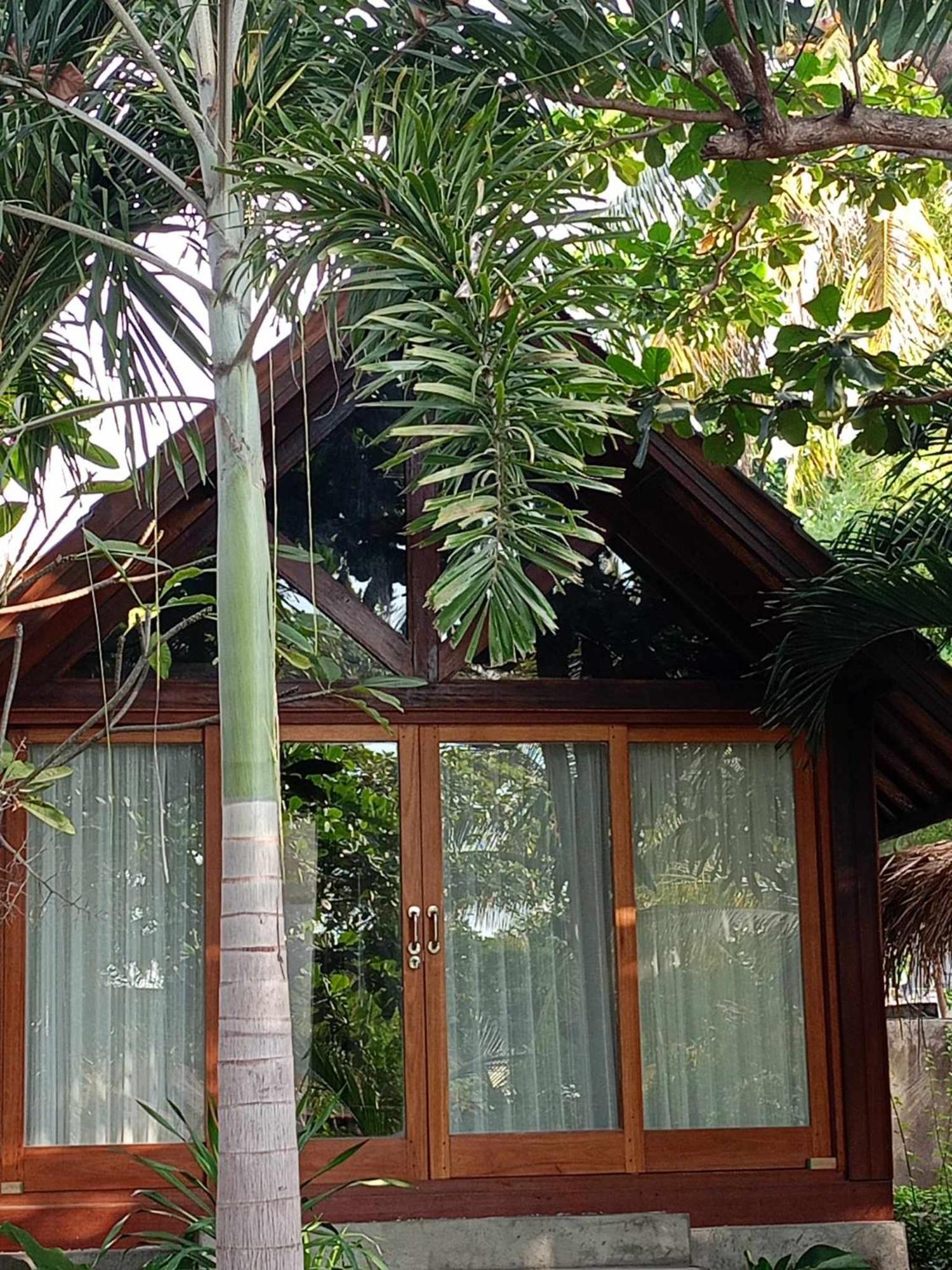 Bintang Tiga Bungalows Νησιά Γκίλι Εξωτερικό φωτογραφία