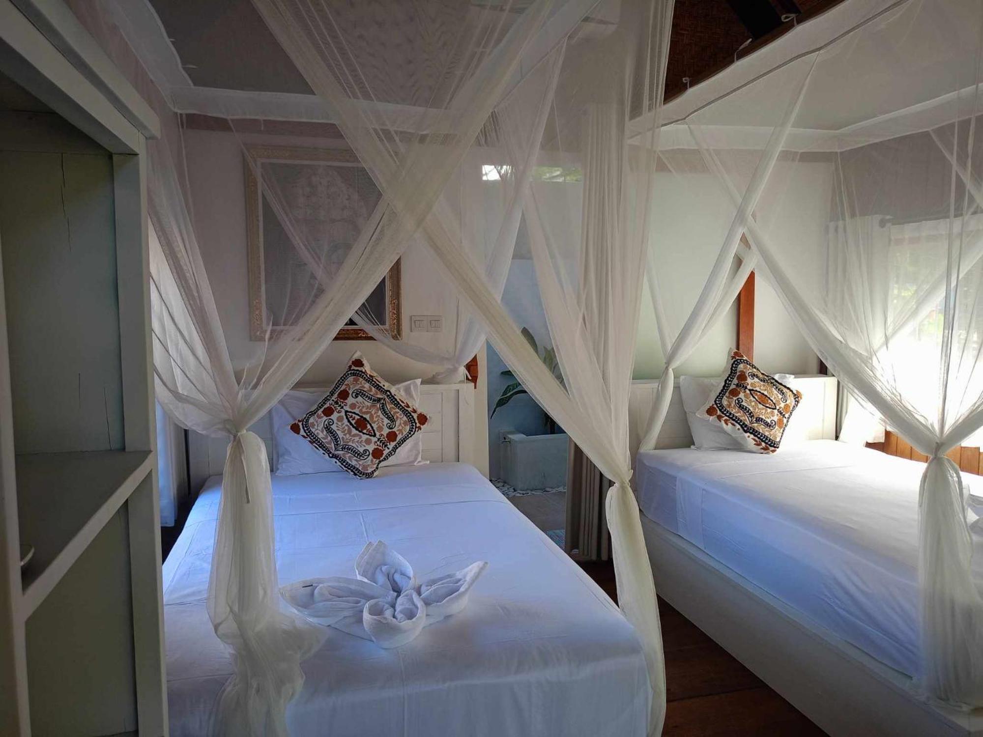 Bintang Tiga Bungalows Νησιά Γκίλι Εξωτερικό φωτογραφία