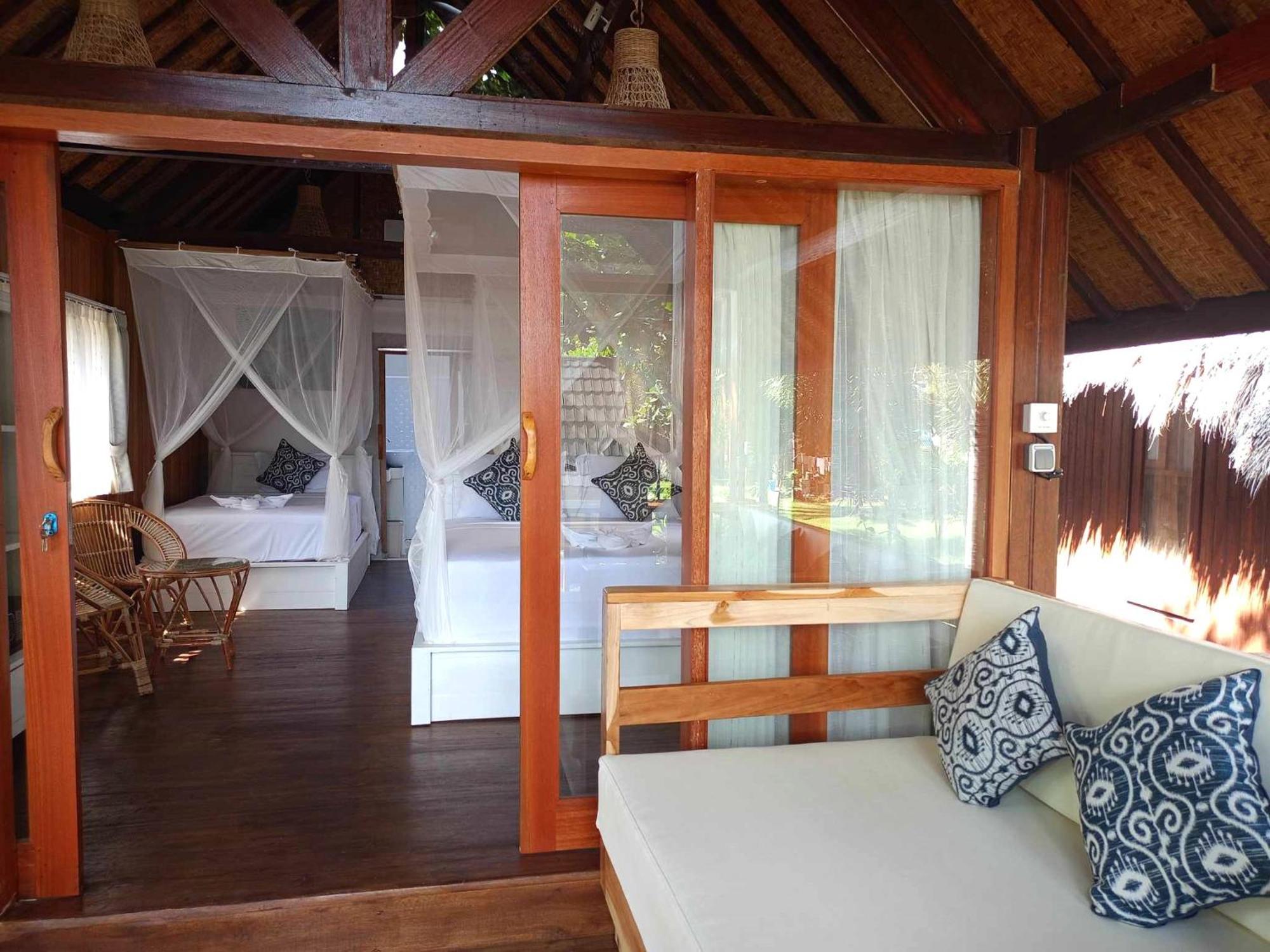 Bintang Tiga Bungalows Νησιά Γκίλι Εξωτερικό φωτογραφία